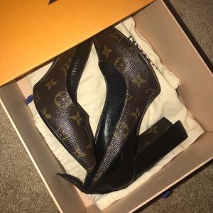 Louis Vuitton Matchmake pumps